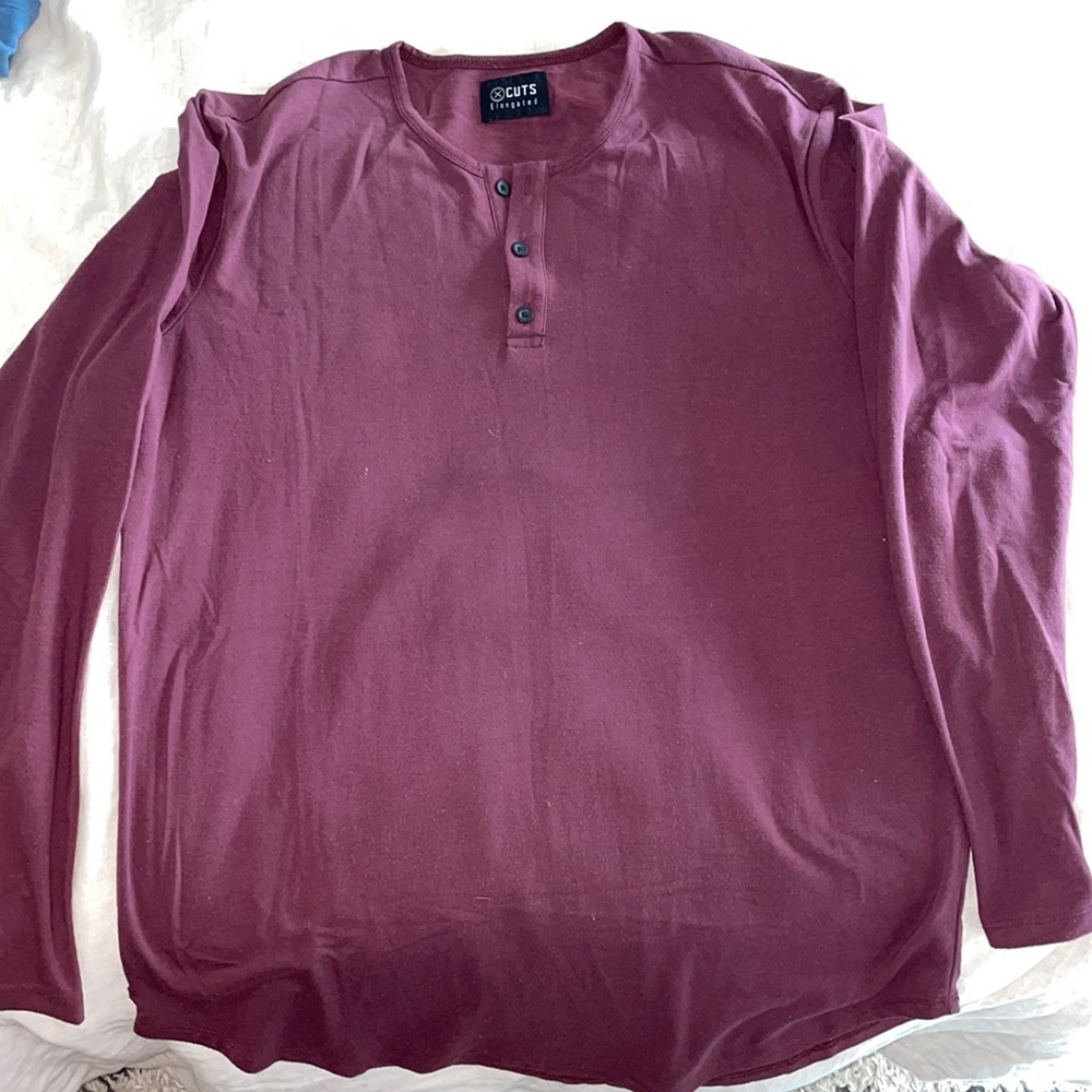 Cuts Clothing Henley